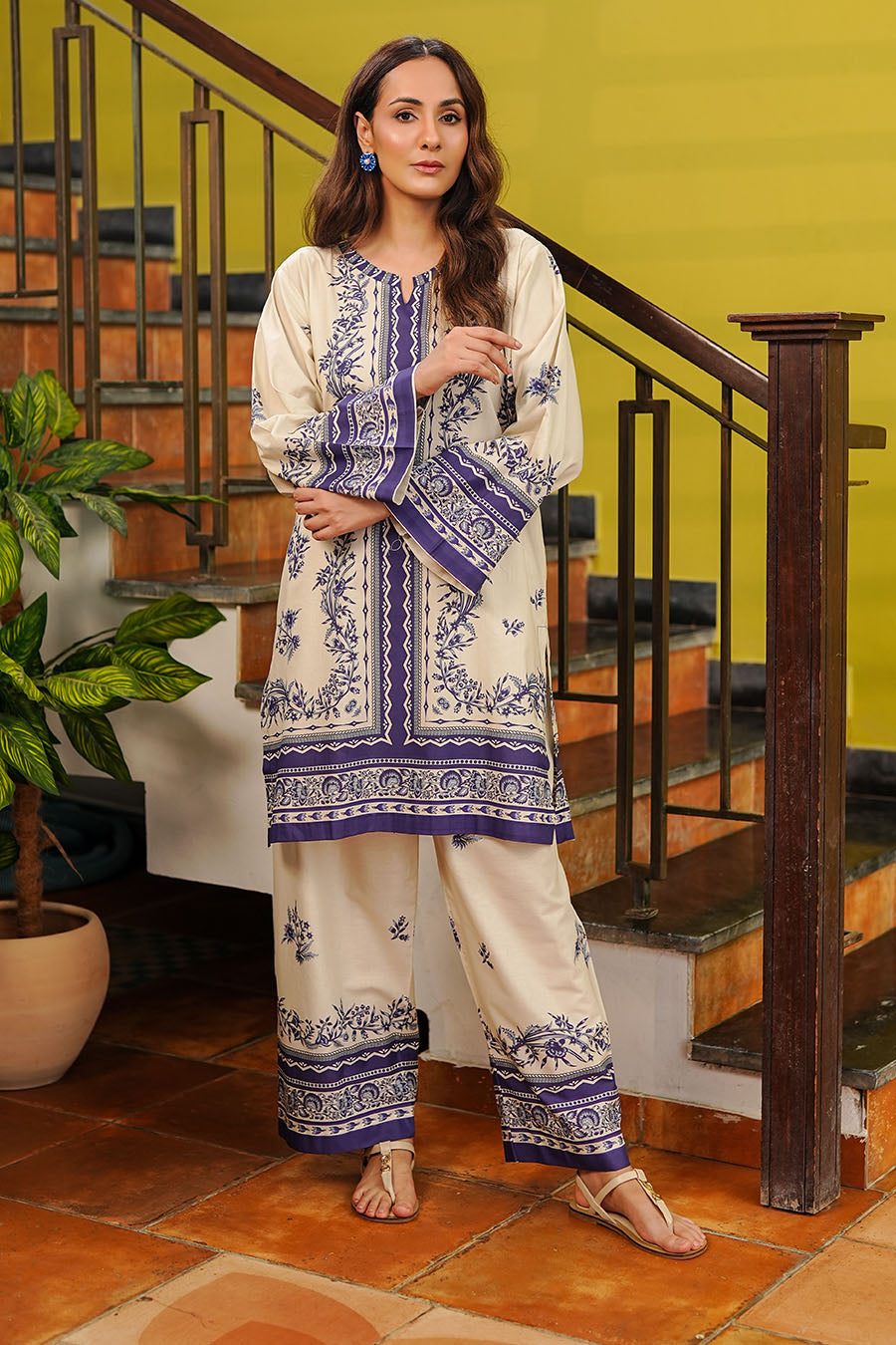IVORY BLOOM | Stitched 2 pcs | LAWN