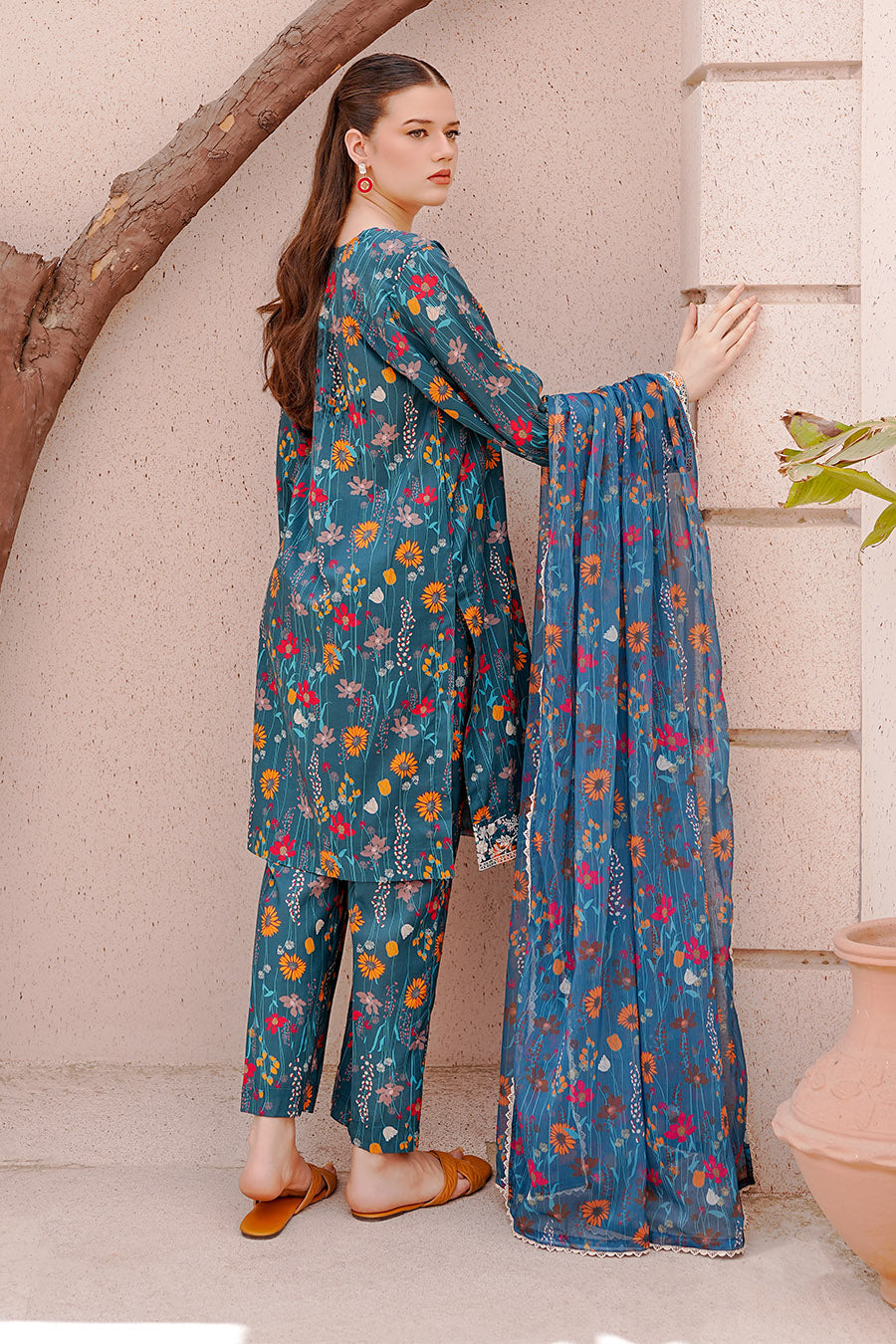 ZETA | Embroidery Stitched 3 pcs | lawn