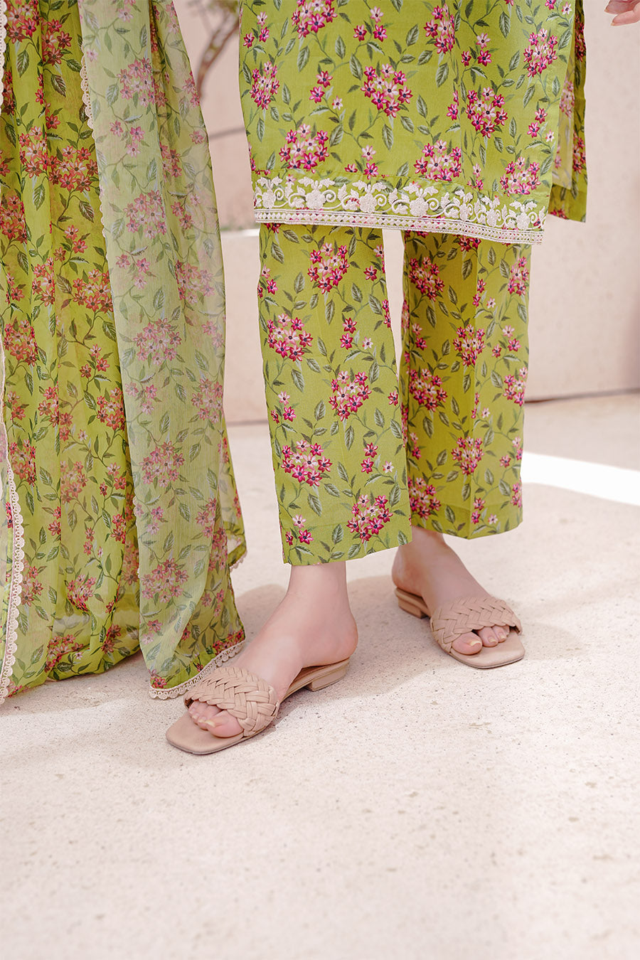 SOFIA | Embroidery Stitched 3 pcs | lawn