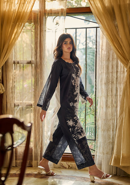 Urban flora | Stitched 2 PC | Lawn