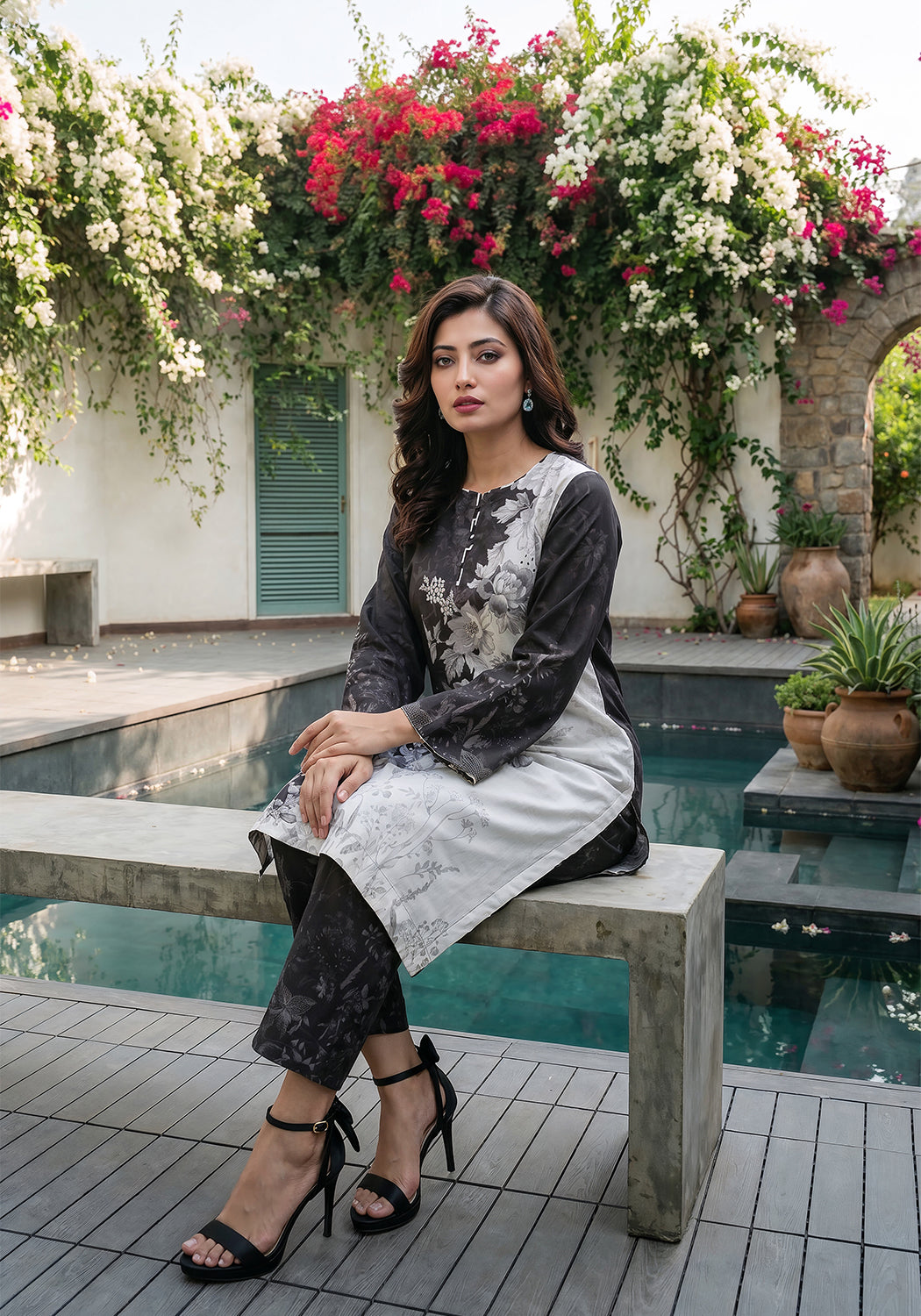 Urban flora | Stitched 2 PC | Lawn