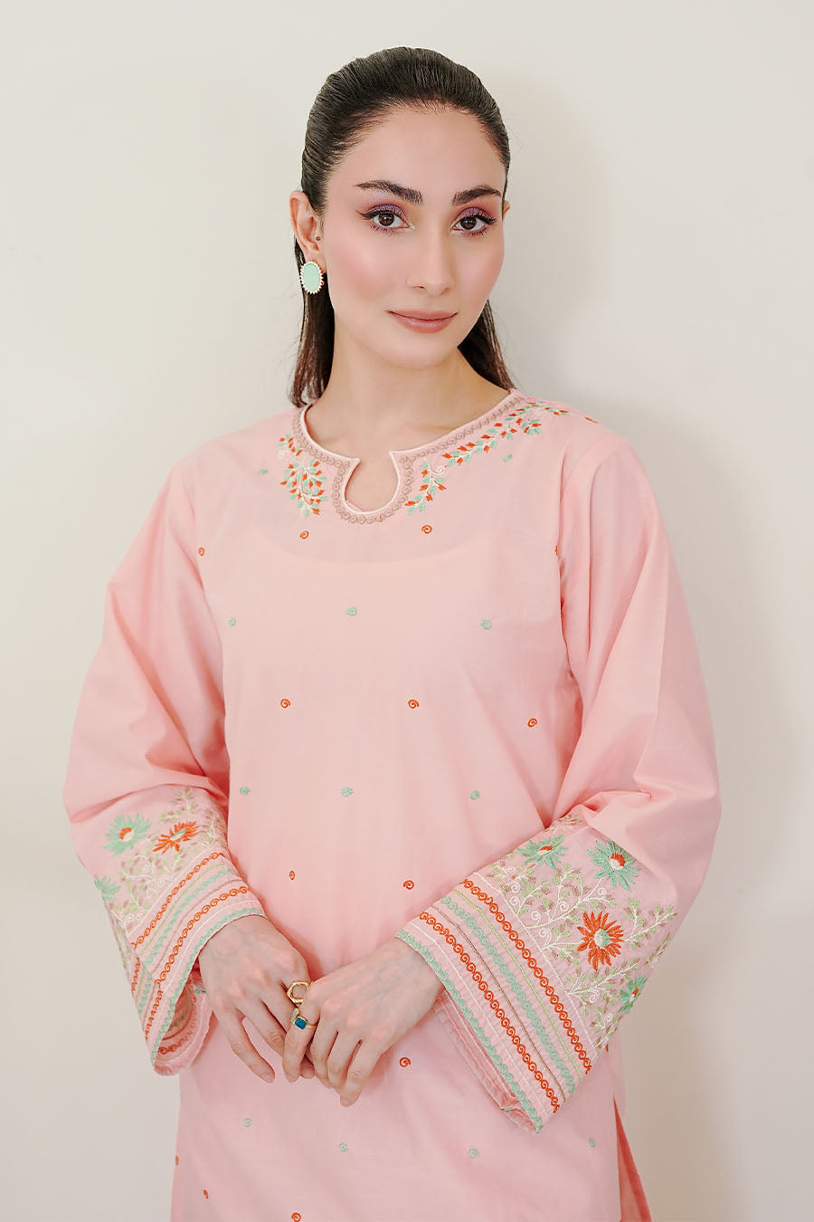 AMIRA | Stitched 2 pcs | LAWN