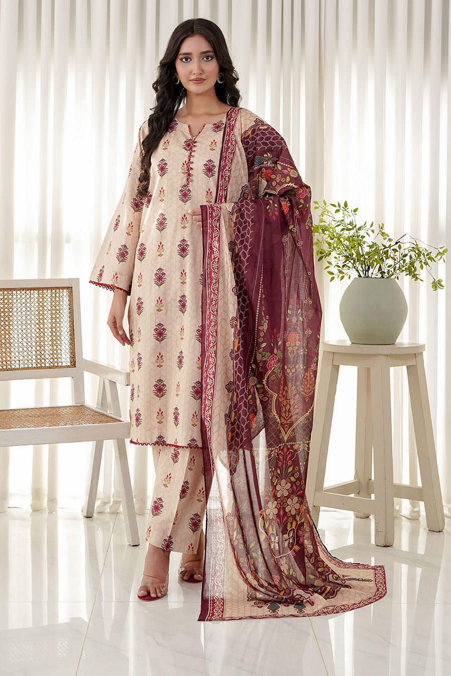 CRIMSON IVORY | Stitched 3 pcs | LAWN