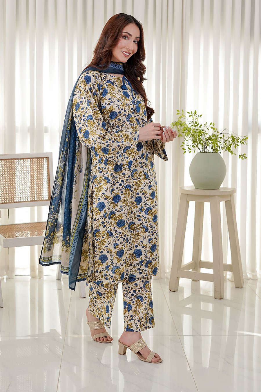 BLUE SERENDE | Stitched 3 pcs | LAWN