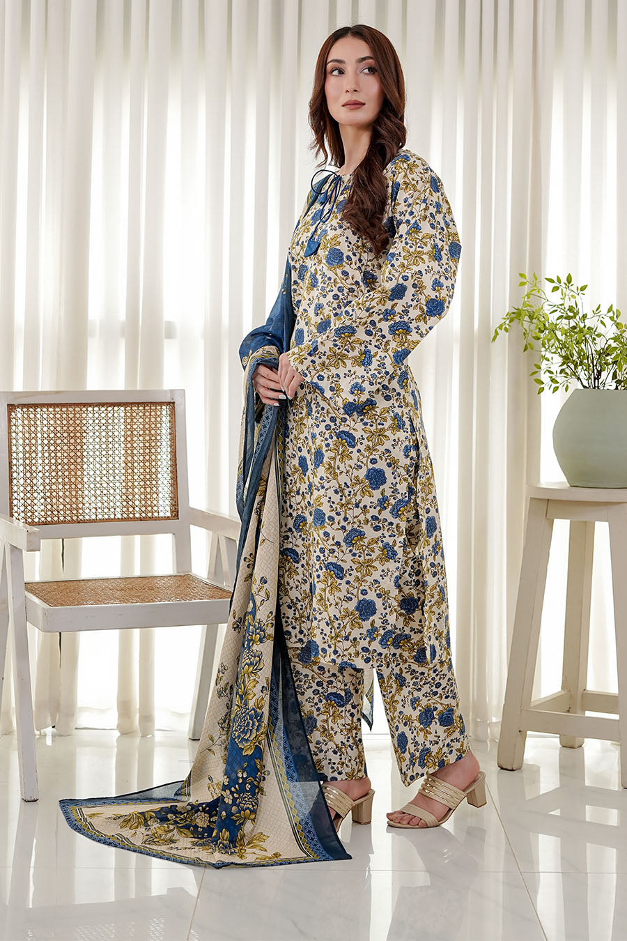 BLUE SERENDE | Stitched 3 pcs | LAWN
