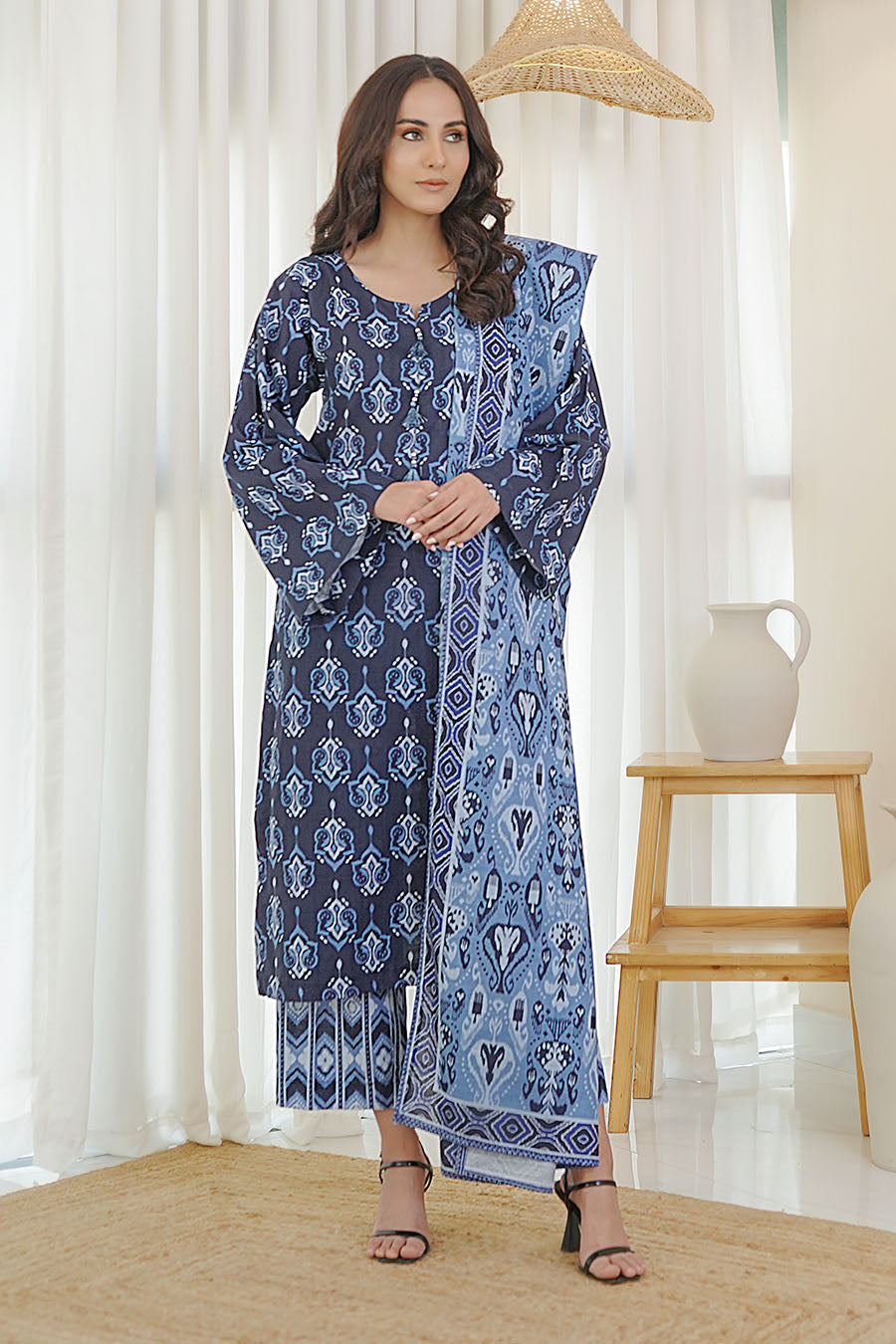 SARAH | Stitched 3 pcs | Khaddar